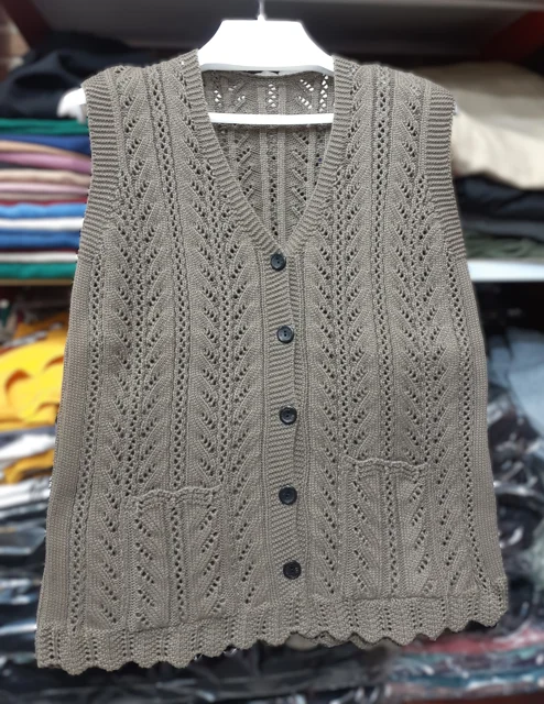 buy-thick-knit-vest12.webp
