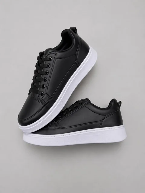 mens-vans-shoes.webp