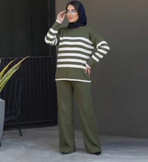 pinteresty-womens-knitted-set02.jpg