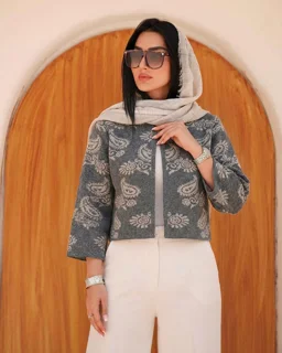 kral-knitted-cropped-jacket-women.jpg