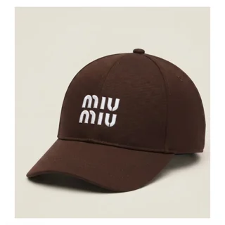 کلاه کپ miu miu گلدوزی
