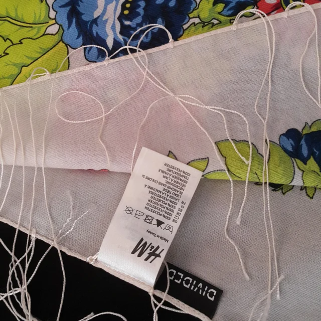 h&m-turkmen-scarf7.JPG