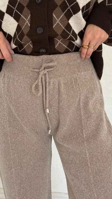 kral-baggy-knit-pants-women.webp