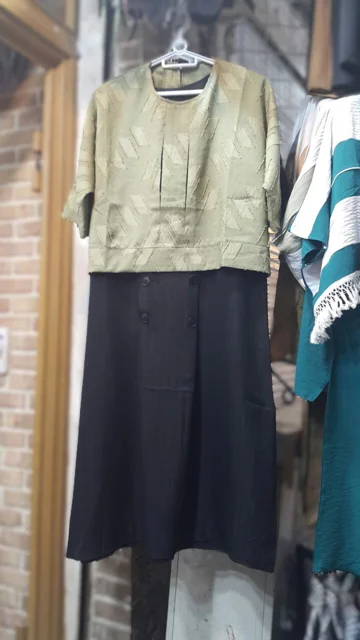 egyptian-two-piece-manto-premium-quality.jpg